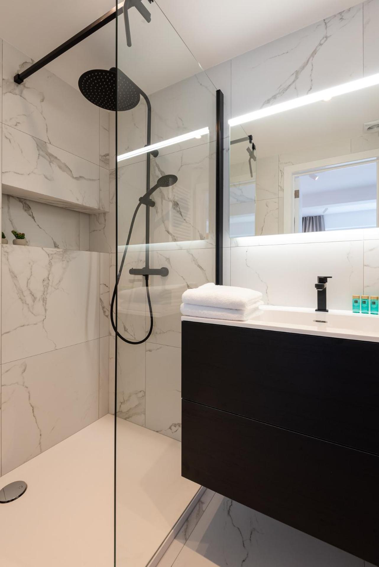 Spacious Penthouse For 8 People In The City Centre Остенде Екстер'єр фото